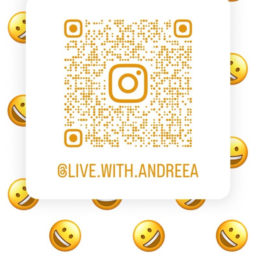 💛 GIVVY 💛FOLLOW ME ON INSTA TO WIN LUXURY HANGER 💛